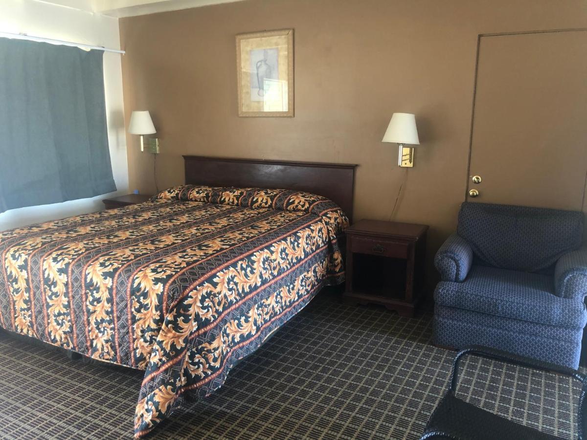 אינדיאו Palm Shadow Inn Motel מראה חיצוני תמונה
